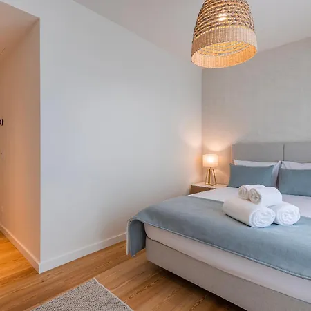 Bayline - Beachfront Pool And Sargo By Bedzy Apartamento