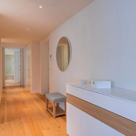Appartement Bayline - Beachfront Pool And Sargo By Bedzy
