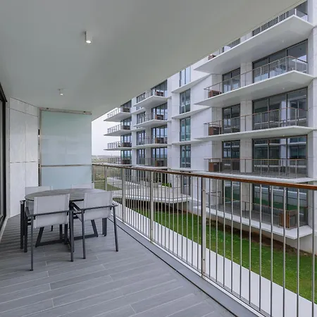 公寓 Bayline - Beachfront Pool And Sargo By Bedzy *