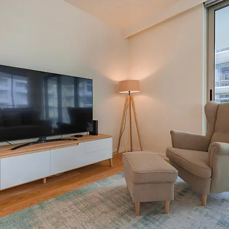 Apartmán Bayline - Beachfront Pool And Sargo By Bedzy Armação de Pêra
